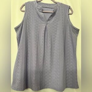 Womens Lavender Eyelet Top - XL - $5 or 3/$10